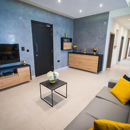 Red Rose * Marsalforn