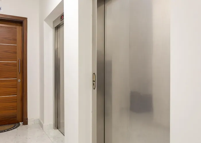 アパート Red Rose